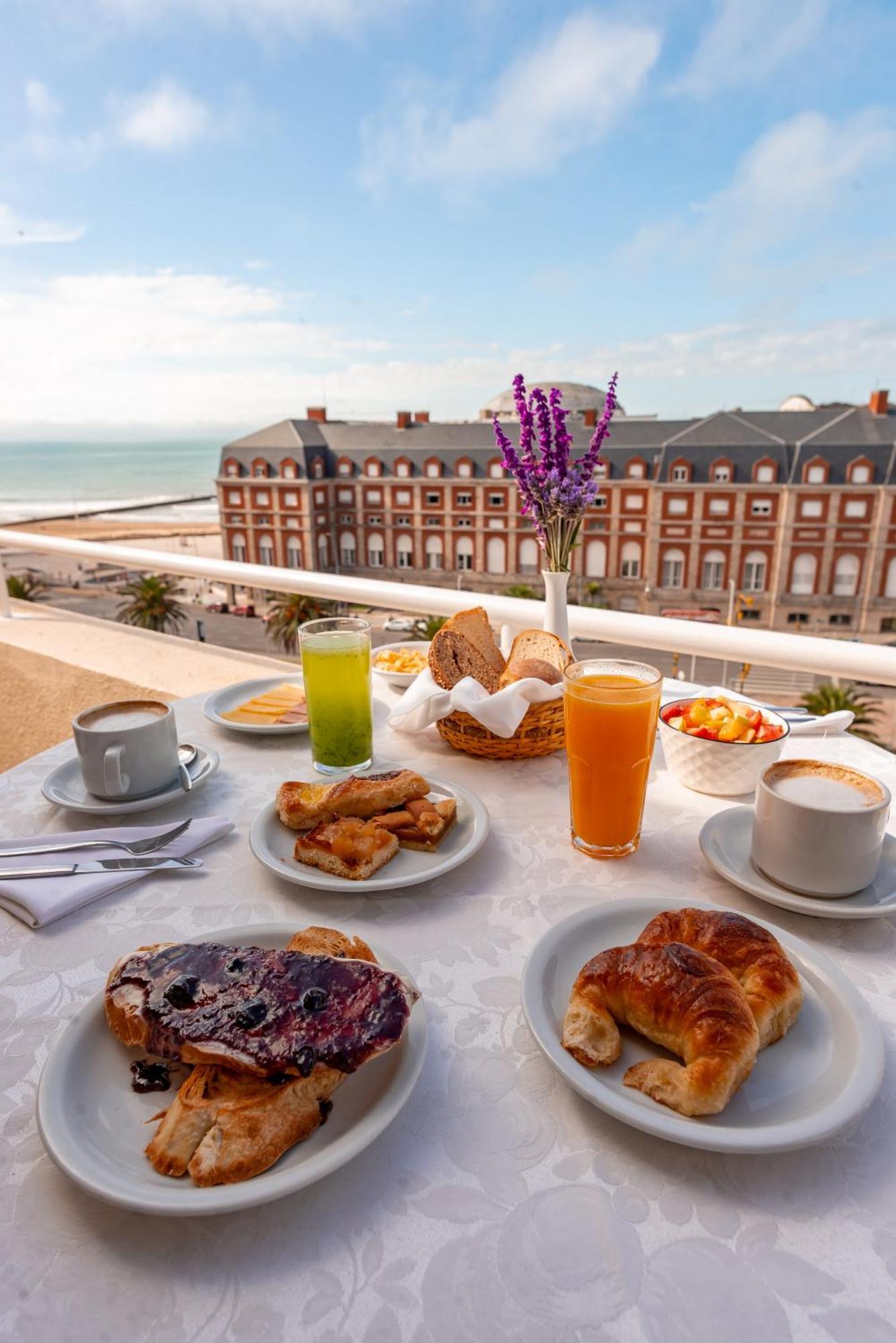 Hotel Riviera Mar del Plata Eksteriør billede
